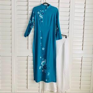 ❌SOLD❌ teal / white Aó Dài Vietnamese